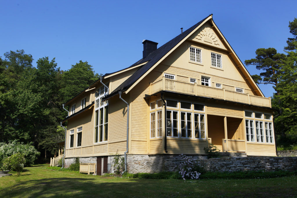 Konstnärshemmet Brucebo byggdes 1900-1906 och räknas som ett av Sveriges bäst bevarade konstnärshem från sekelskiftet. Foto: Sveds Signe Söderlund